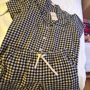 Pact Womens Cozy Plaid Flannel
Sleep Set -Large 💤😴